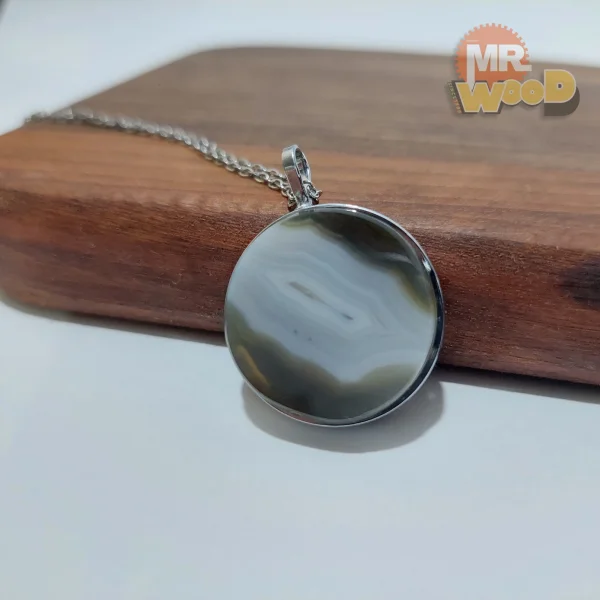 گردنبند عقیق سلیمانی (فریم استیل رنگ ثابت)