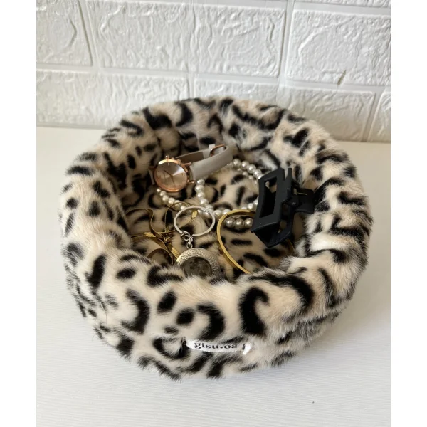 استند پلنگی white 👀🐆🤍