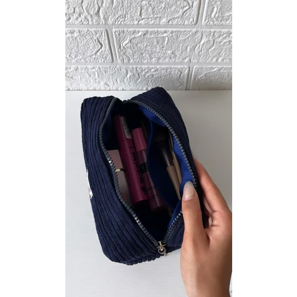 جامدادی سورمه ای 🫐🤍