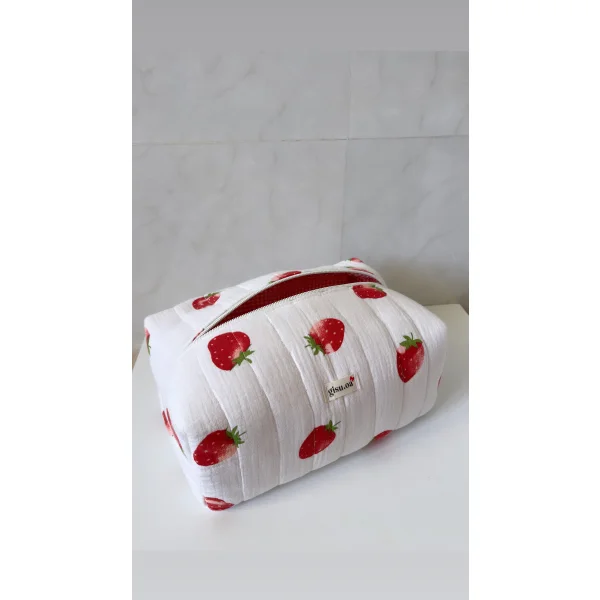 میکاپ بگ توت فرنگی 🍓