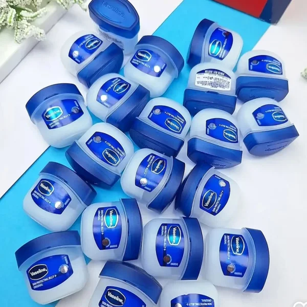 وازلین لب Vaseline سایز کوچک ۵/۵ میل