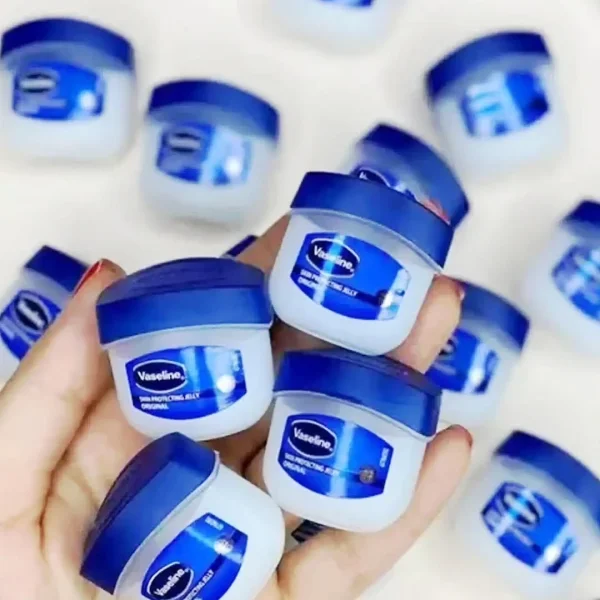وازلین لب Vaseline سایز کوچک ۵/۵ میل