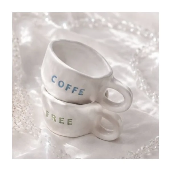 ماگ مینیمال Coffee & Free