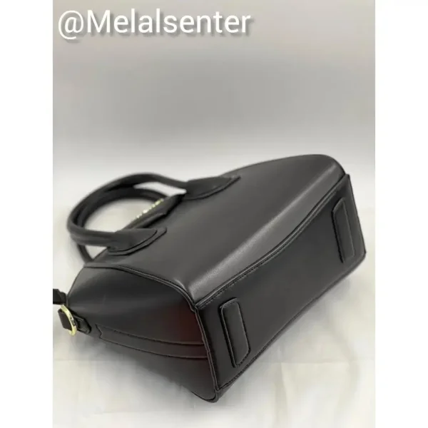کیف دوشی زنانه گیونچی مدل رو دوشی